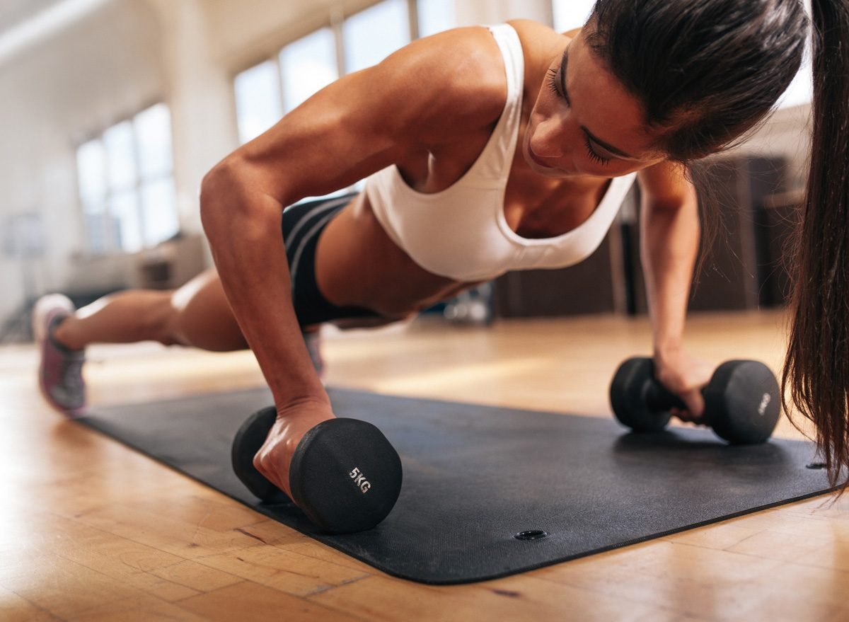 5 People Who Should Never Try Intermittent Fasting, Says a Dietitian