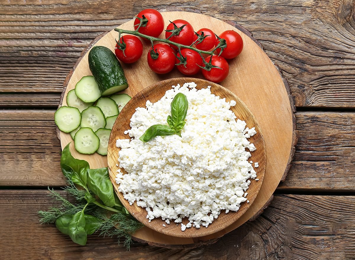 I’m a Dietitian and These Are the Only 5 Snacks I Tell Clients to Eat for Weight Loss